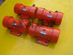 YZS振動(dòng)電機(jī):激振能力強(qiáng)，拆卸方便。